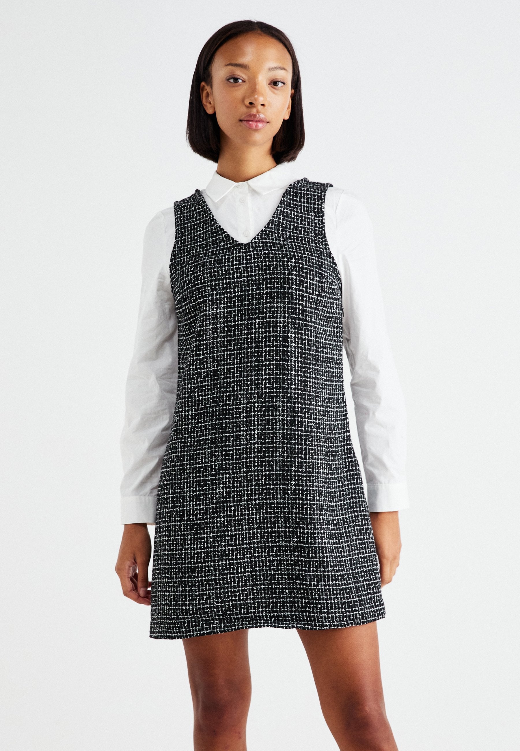 ONLLODA BOUCLE 2 IN 1 DRESS  Media 3