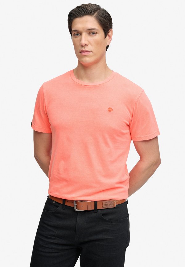 Superdry & Co SUPERDRY CLASSIC ESSENTIAL NEON T-SHIRT.. - Basic T-shirt - torch flame orange