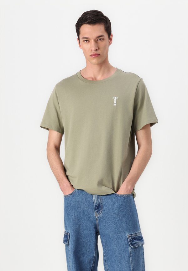 Selected SLHREG CLAUS TEE