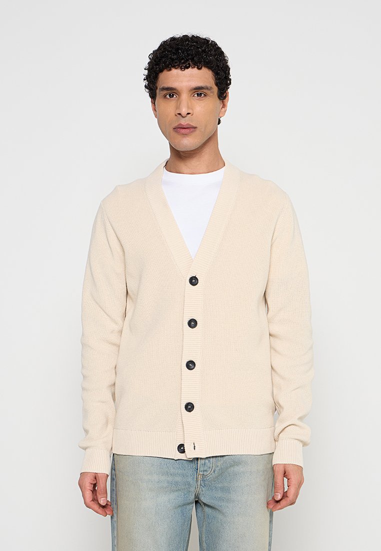 RELAXED FIT Media 1