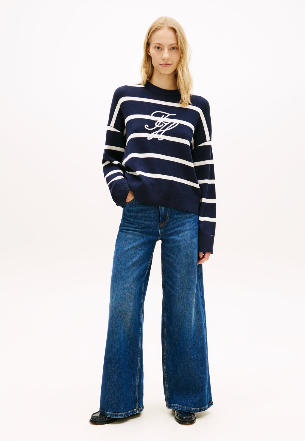 FULL NEEDLE GRAPHIC SWEATER - CO FULL NEEDLE Media 2