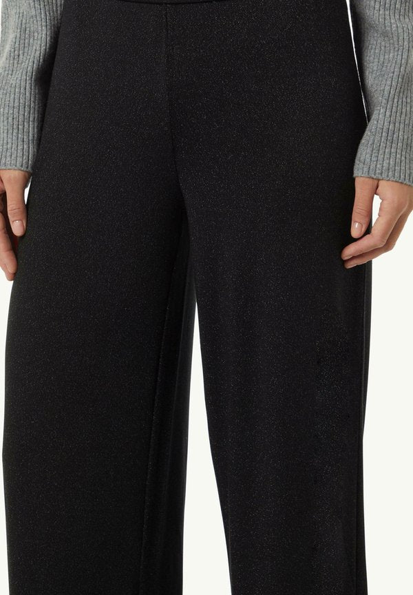 comma casual identity MIT WIDE LEG
