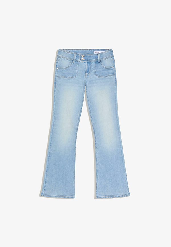 Bershka LOW-RISE  - Bootcut jeans - light blue
