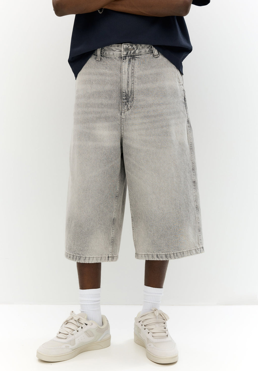 PULL&BEAR SUPER BAGGY