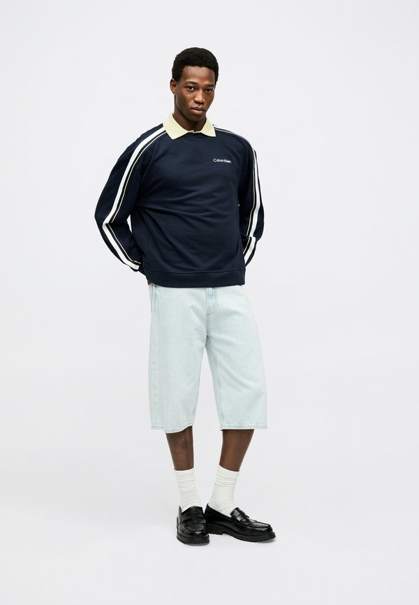Calvin Klein LOGO TAPE CREW ICON