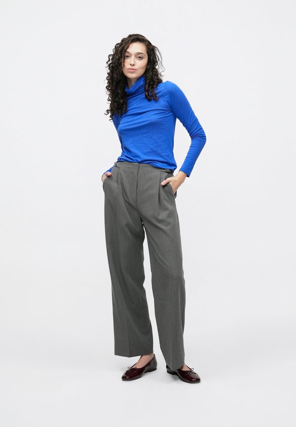Abercrombie & Fitch SOFT STRUCTURE MICRO PIN BELTED