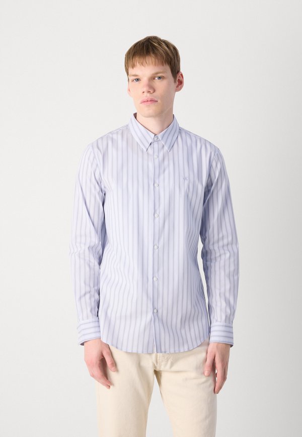 Calvin Klein SLIM FIT