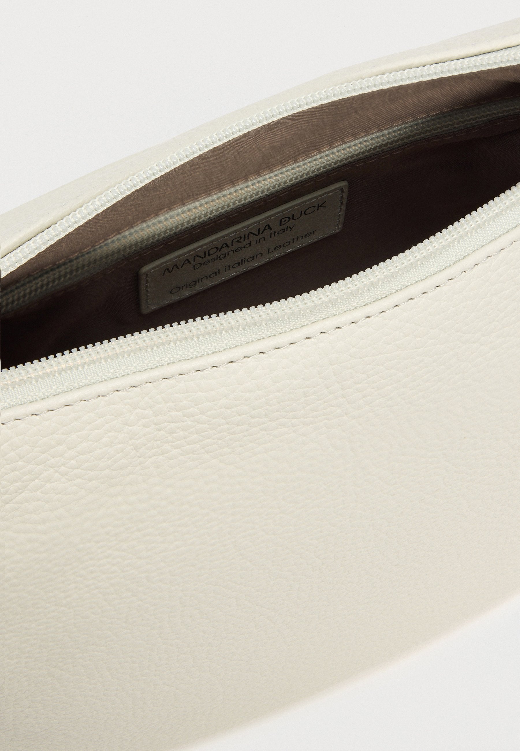 Mandarina Duck