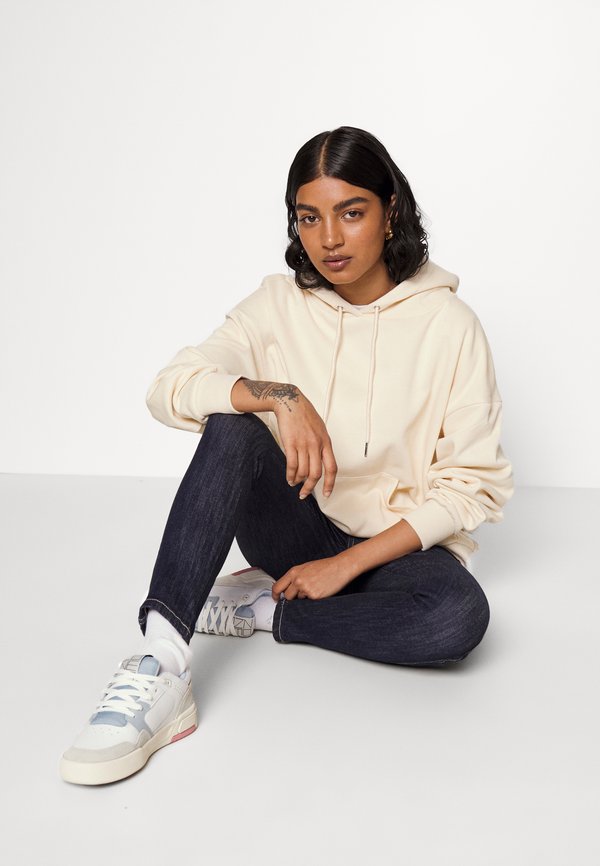 Dr.Denim Petite MOXY
