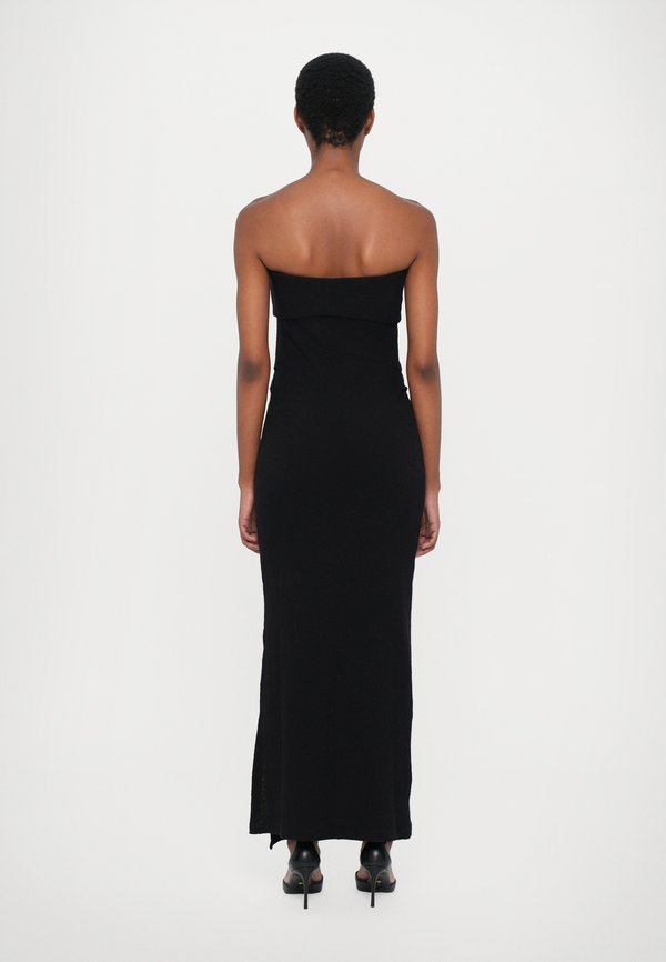 CLOSED BANDEAU DRESS