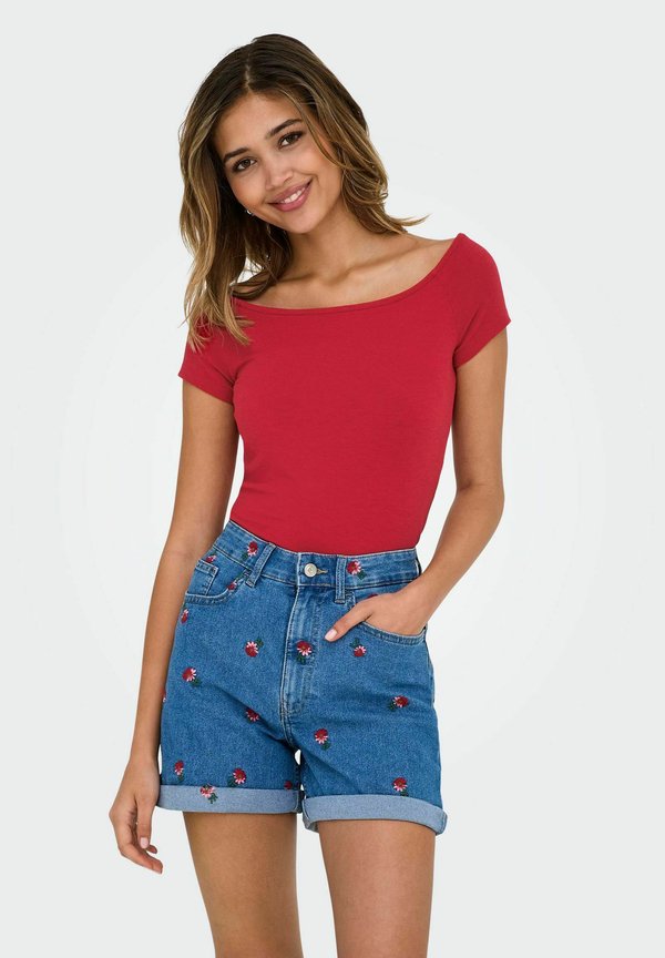 ONLY ONLLUCA - Basic T-shirt - mars red