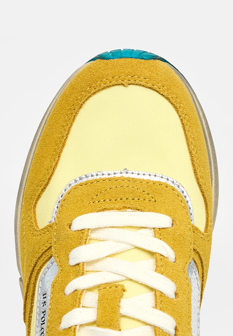 U.S. Polo Assn. SENEKA