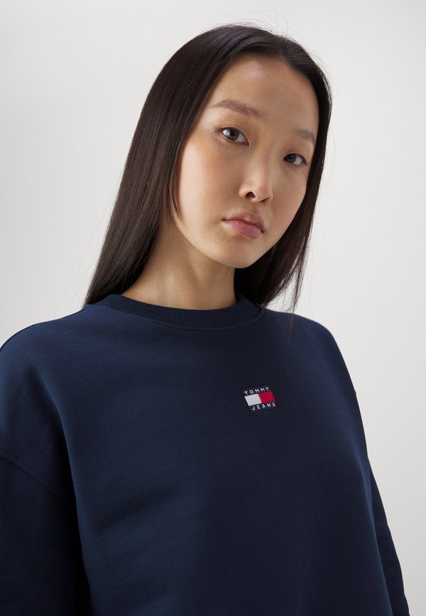 Tommy Jeans TOMMY BADGE BOXY TERRY SWEATSHIRT