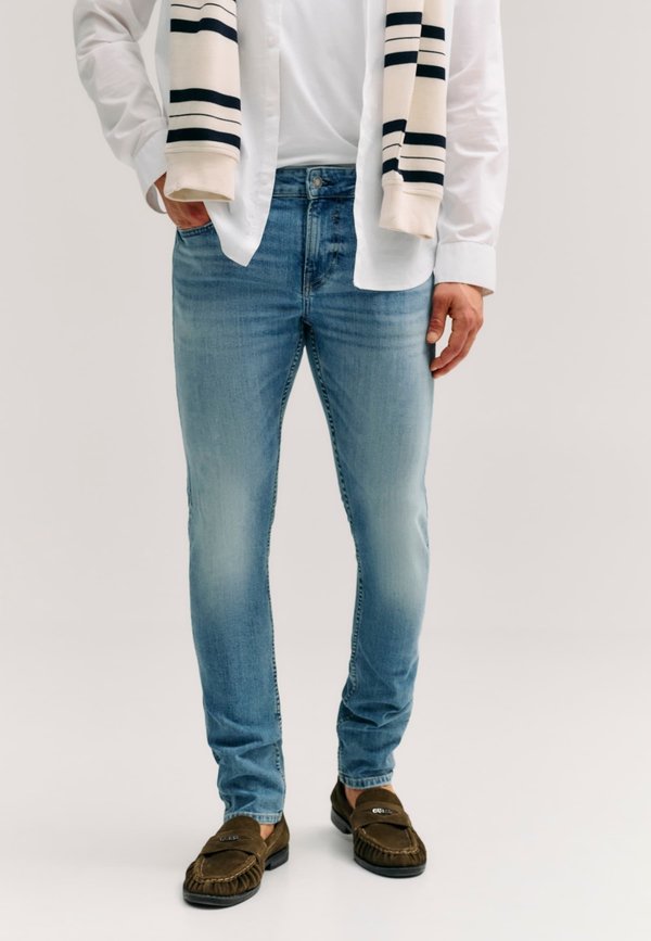 Guess MIAMI SKINNY JEANS - Slim fit jeans - blau