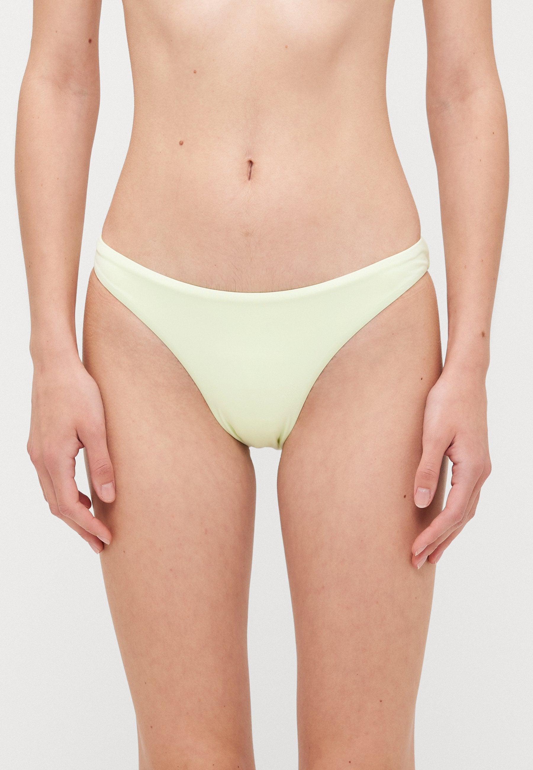 Nike Performance SLING BOTTOM