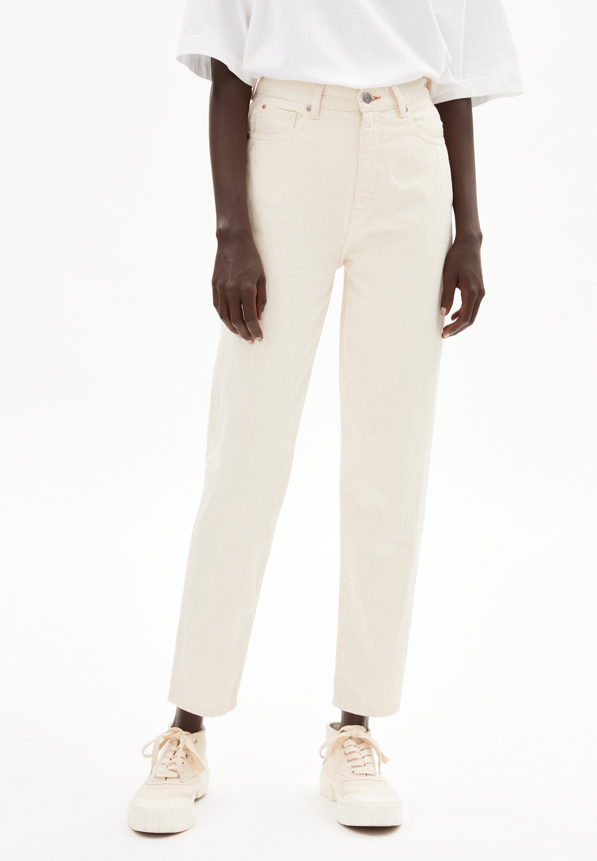 MAIRAA UNDYED Media 3