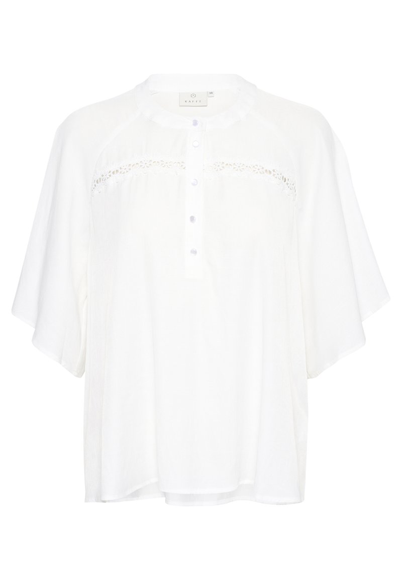 Weißes Blusenshirt mit kurzen, weiten Ärmeln, Rundhalsausschnitt und knöpfbarem Frontverschluss. Verfügt über Spitzenverzierungen über der Brust und einen lockeren Schnitt.