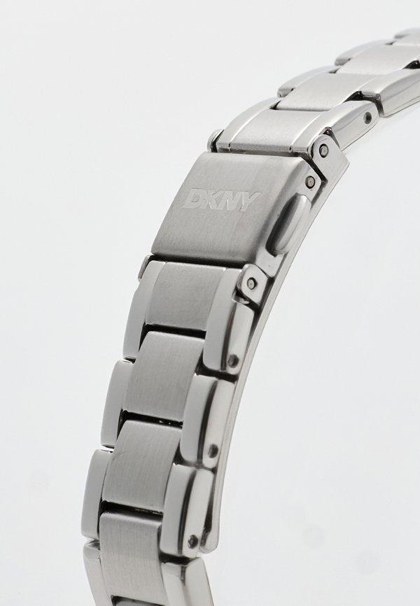 DKNY