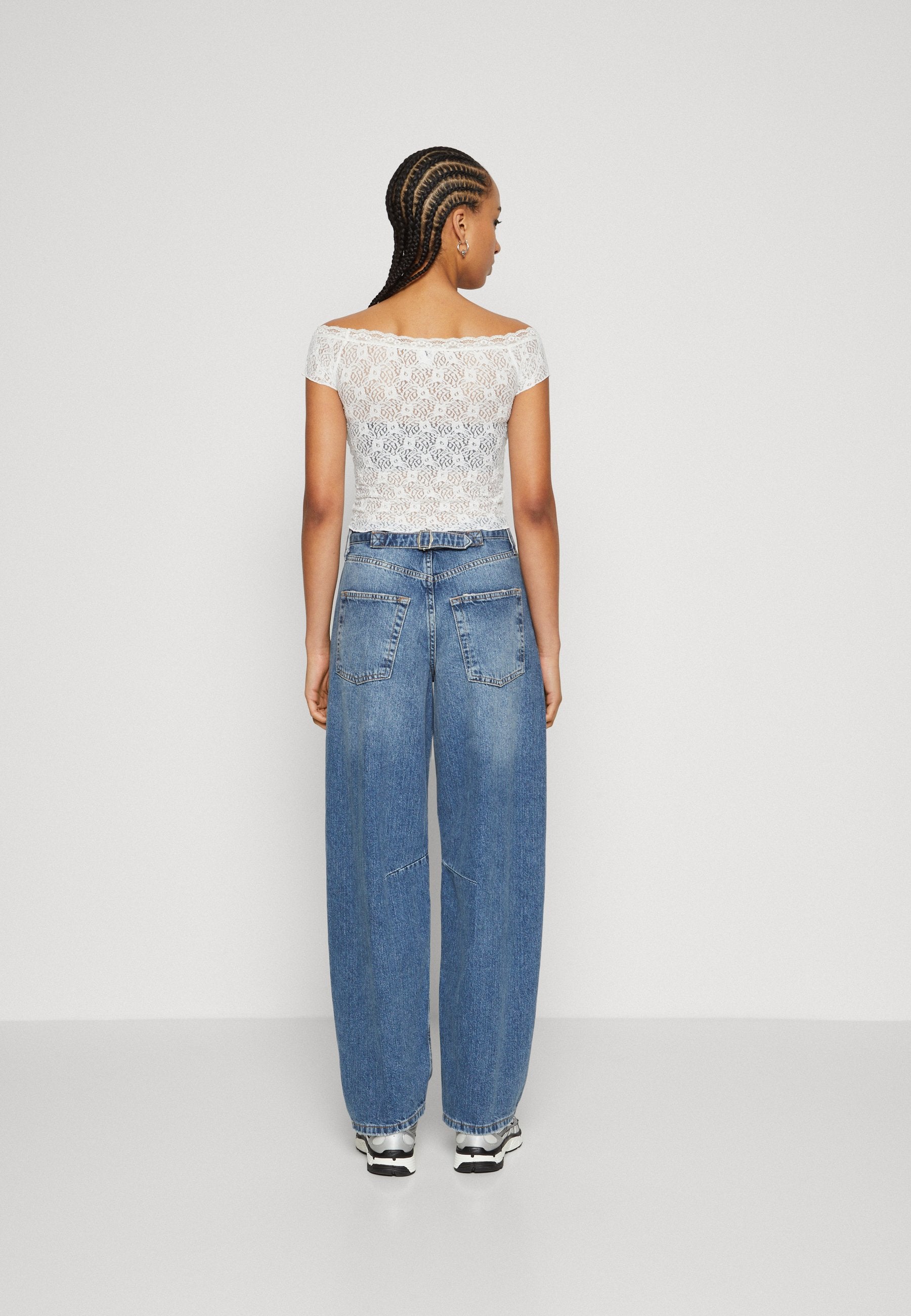 BDG Urban Outfitters RHIA CAP SLEEVE
