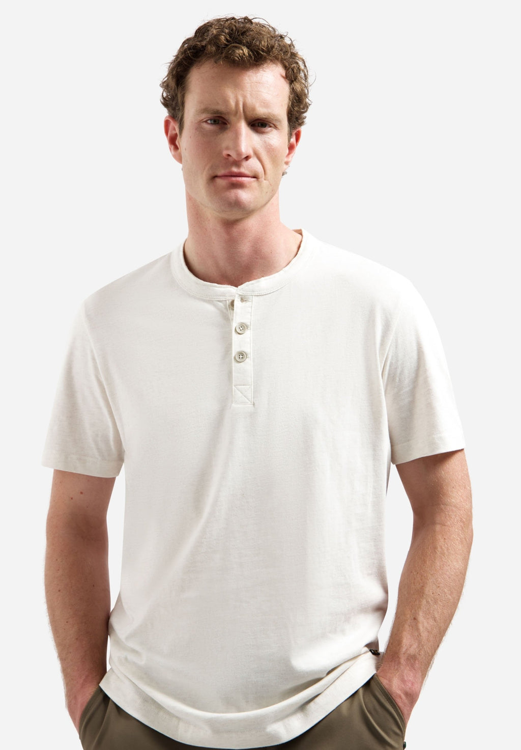WITH BUTTON CLOSURE Media 7