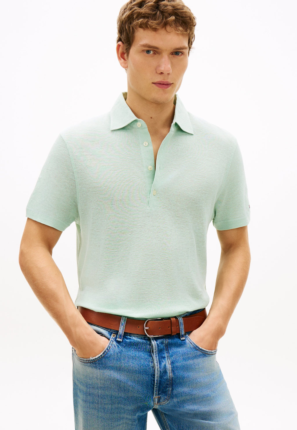 REGULAR FIT  Media 3