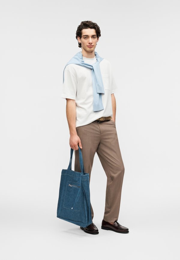 Selected Loose fit