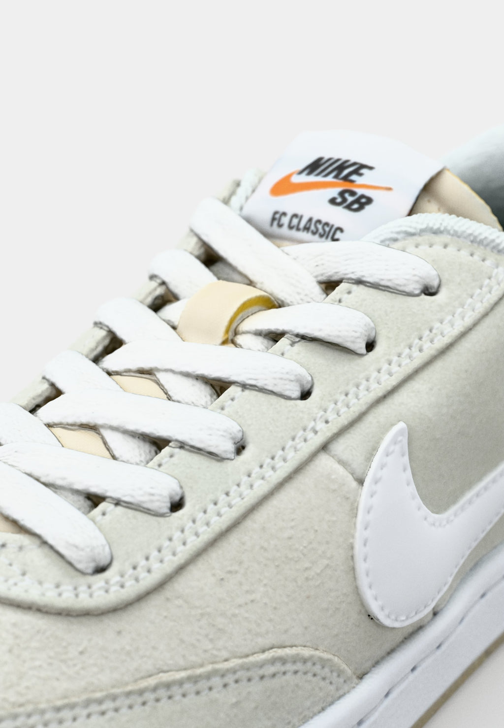 Nike SB FC CLASSIC