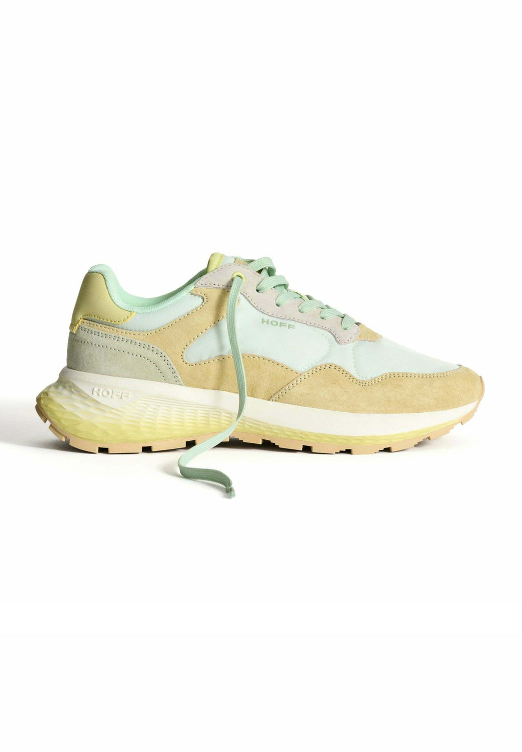 READING SNEAKERS Media 1