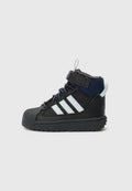 SUPERSTAR TREK UNISEX Media 1