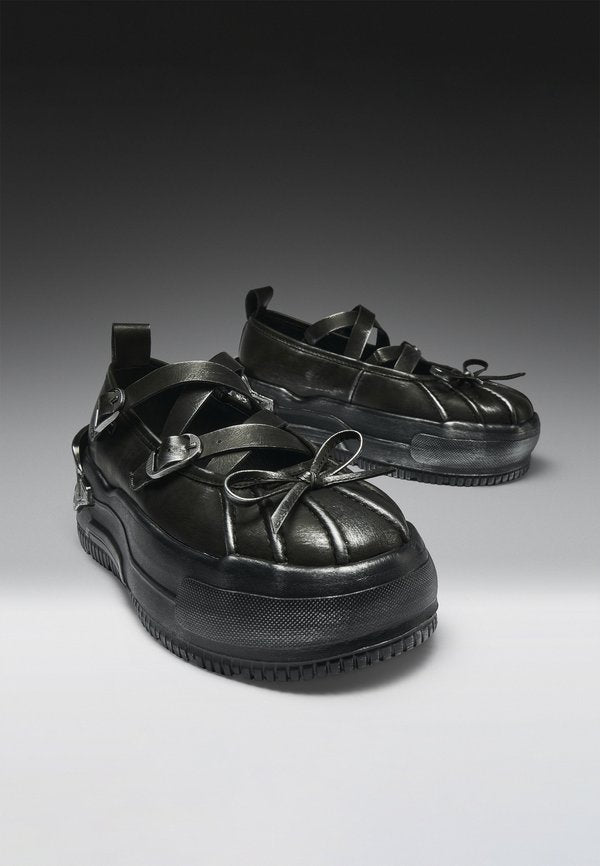 Koi Footwear METAMORPHOSIS DISTRESSED MAY JANES