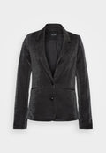 Schwarzer Blazer aus strukturiertem Stoff, mit einem einreihigen Knopfverschluss, zwei Fronttaschen und einem klassischen Reversdesign, das mit einem glatten Innenfutter ausgestattet ist.