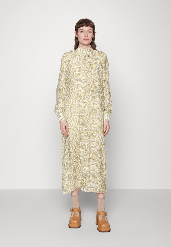 Résumé PHILINERS DRESS