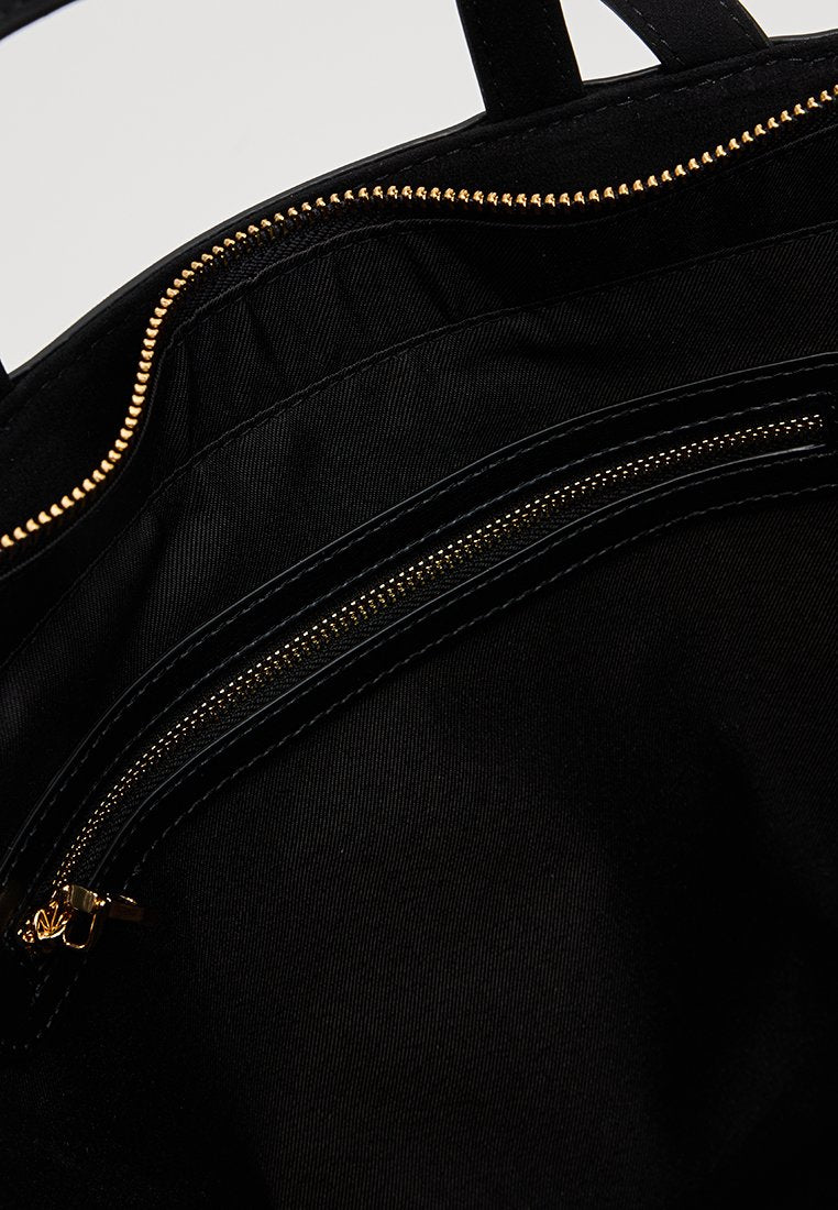 Love Moschino