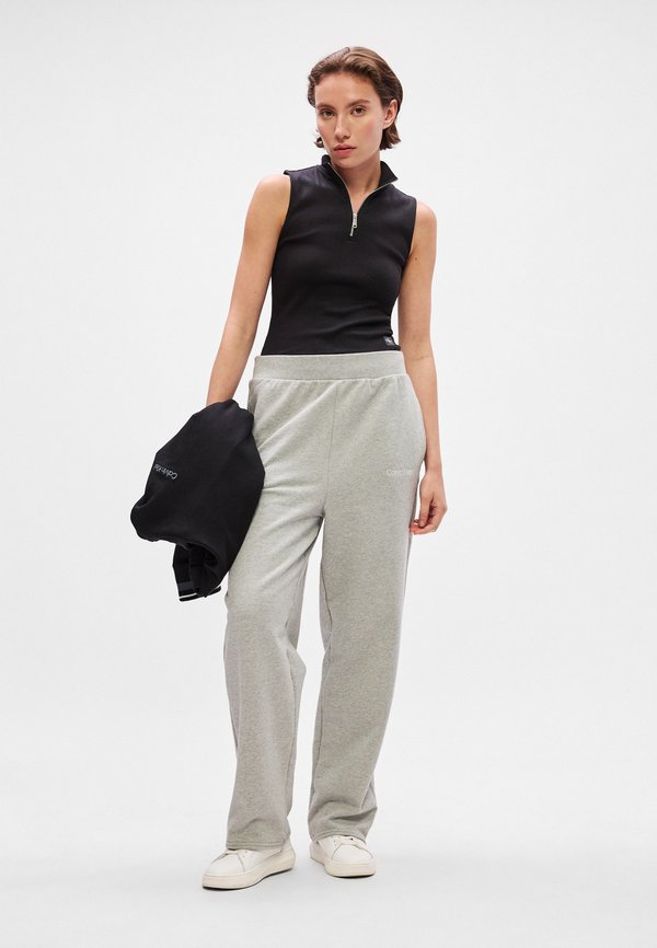 Calvin Klein STRAIGHT LEG