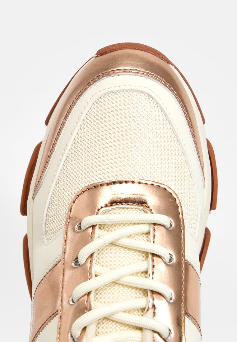 Steve Madden JDRAGON