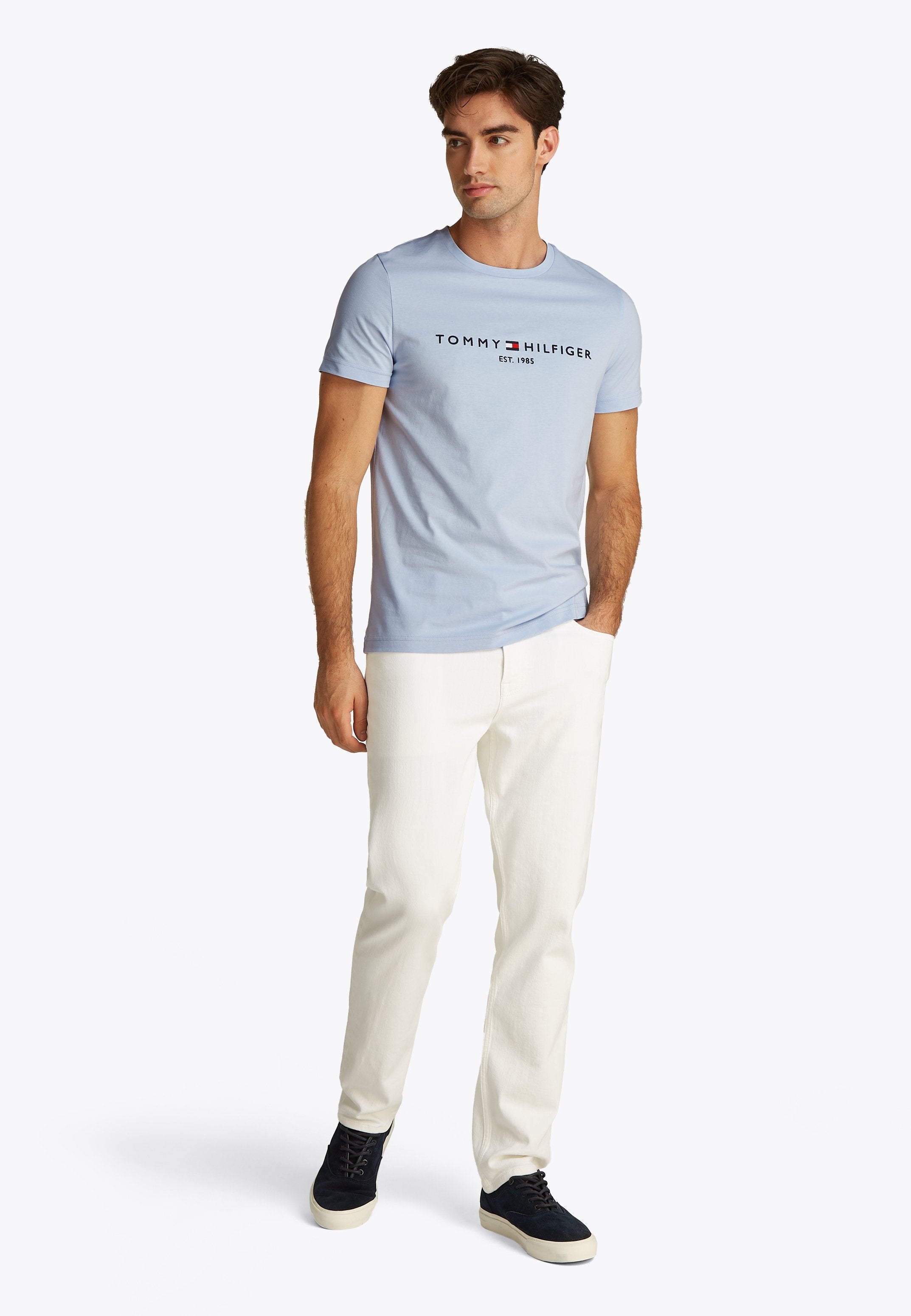 LOGO TEE Media 2