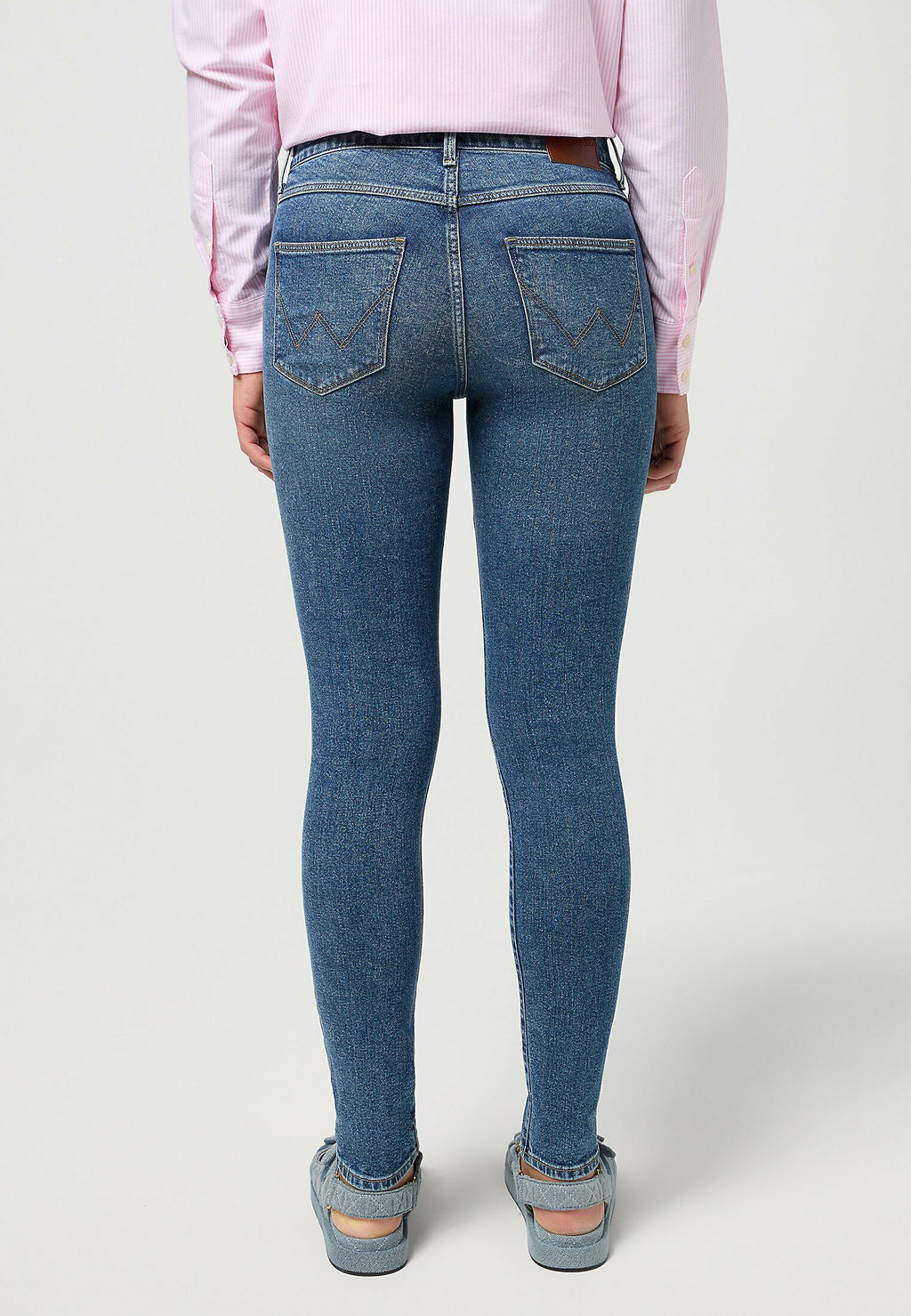 Wrangler HIGH