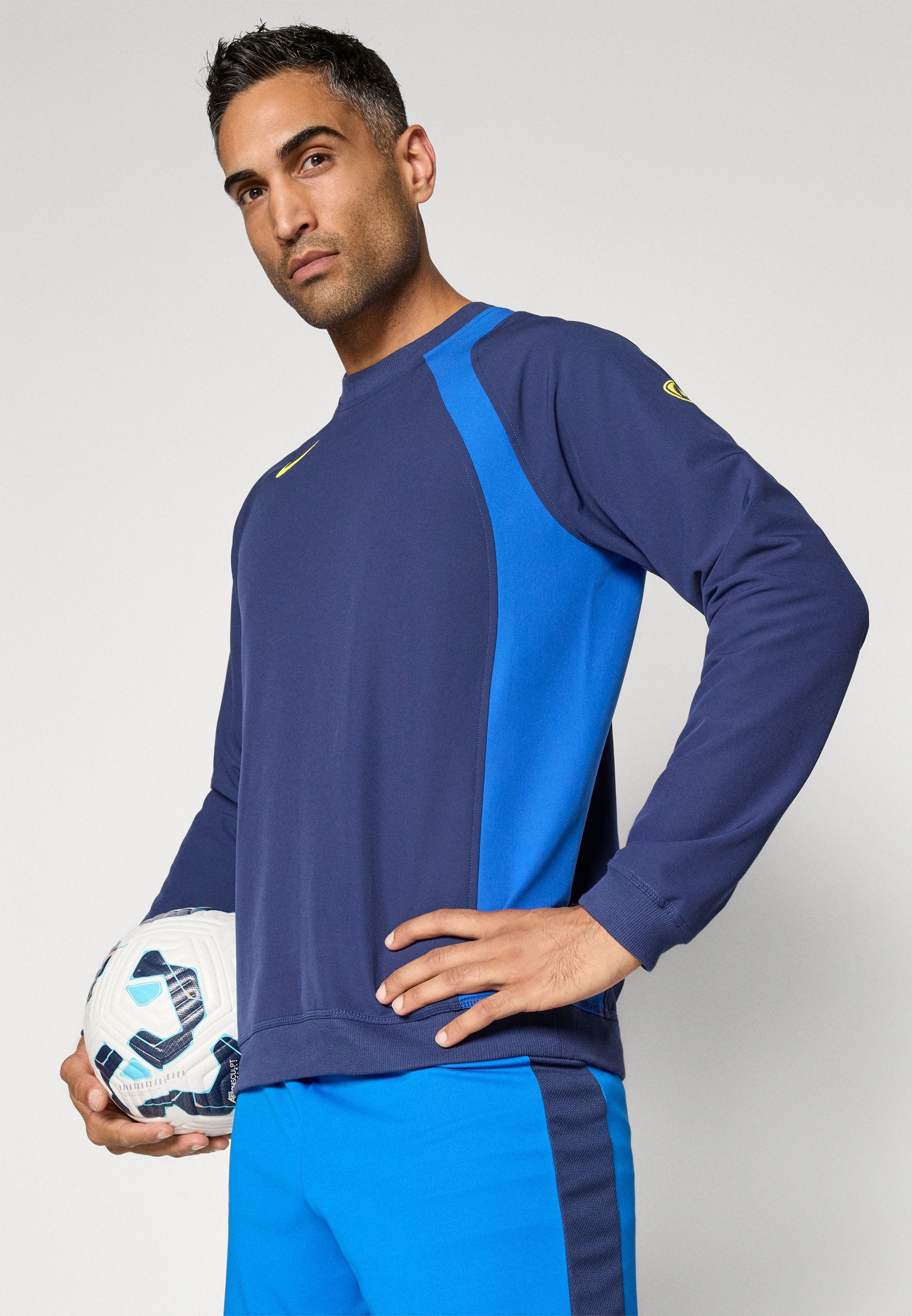 Nike Performance T90 CREW TOP