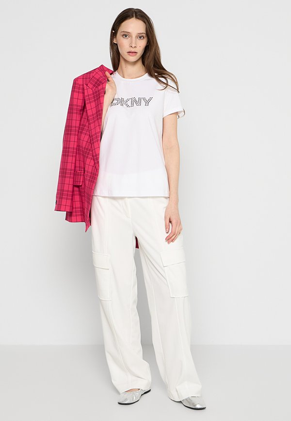 DKNY