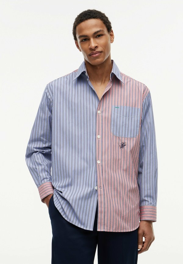 Tommy Hilfiger TOMMY HILFIGER OVERSIZED FIT PREMIUM COLOUR-BLOCKED STRIPE SHIRT - Shirt - cloudy blue   stripe