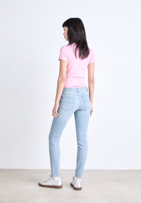 Tommy Jeans SOPHIE