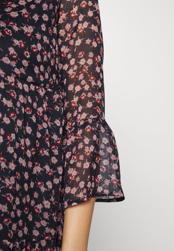 Vero Moda Petite VMKAY 3/4 SHORT DRESS