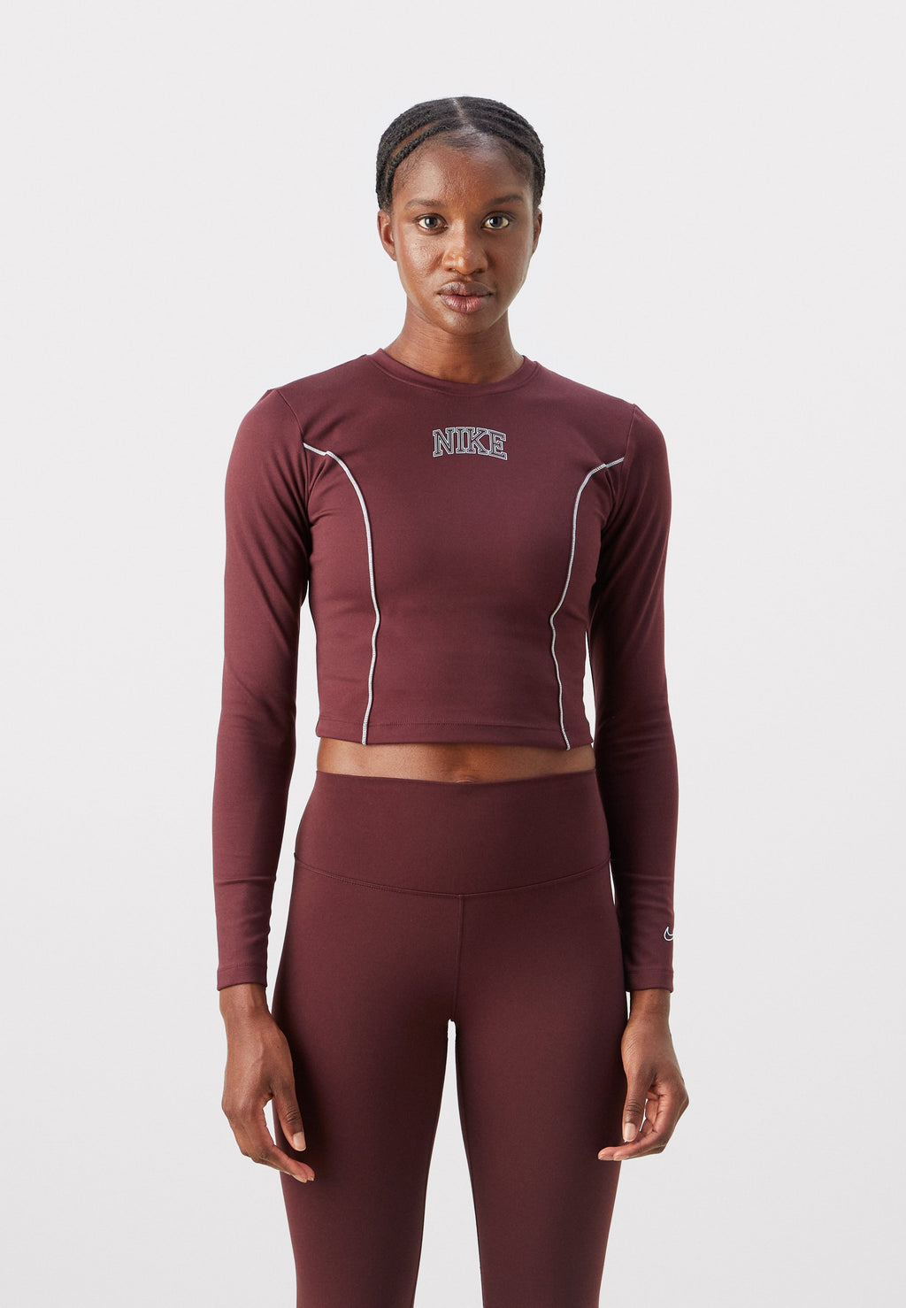 Nike Performance ONE