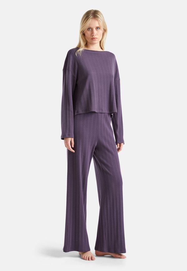United Colors of Benetton BOXY FIT