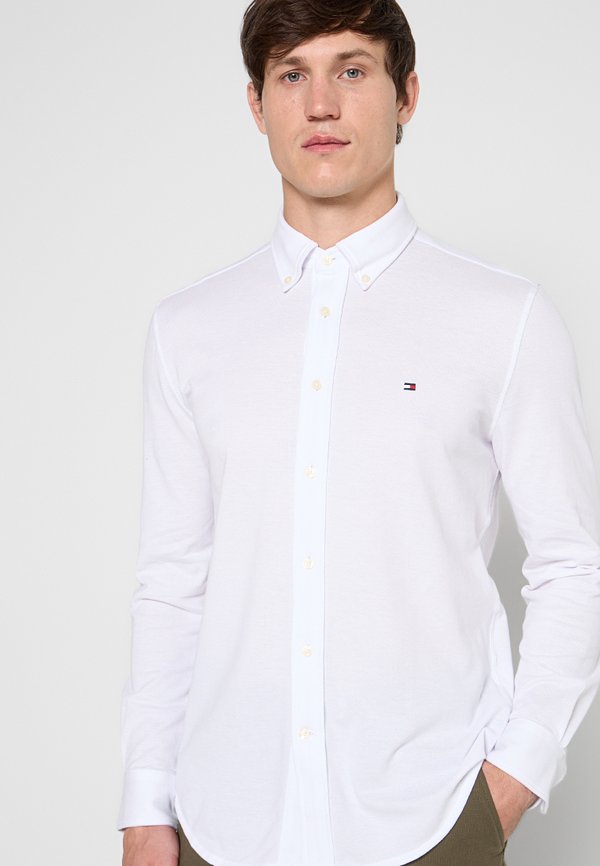 Tommy Hilfiger REGULAR FIT