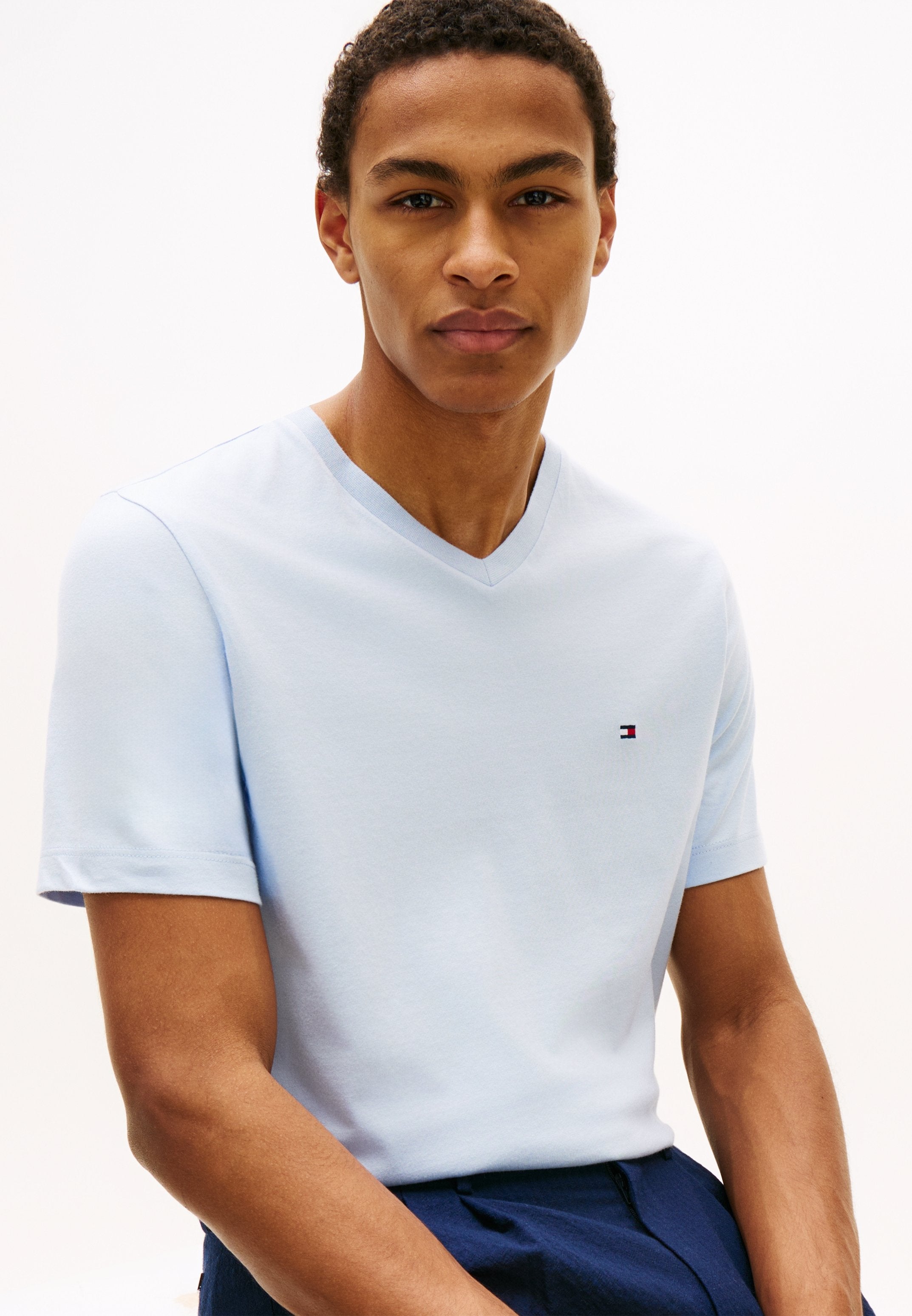 ESSENTIALS TEE Media 5