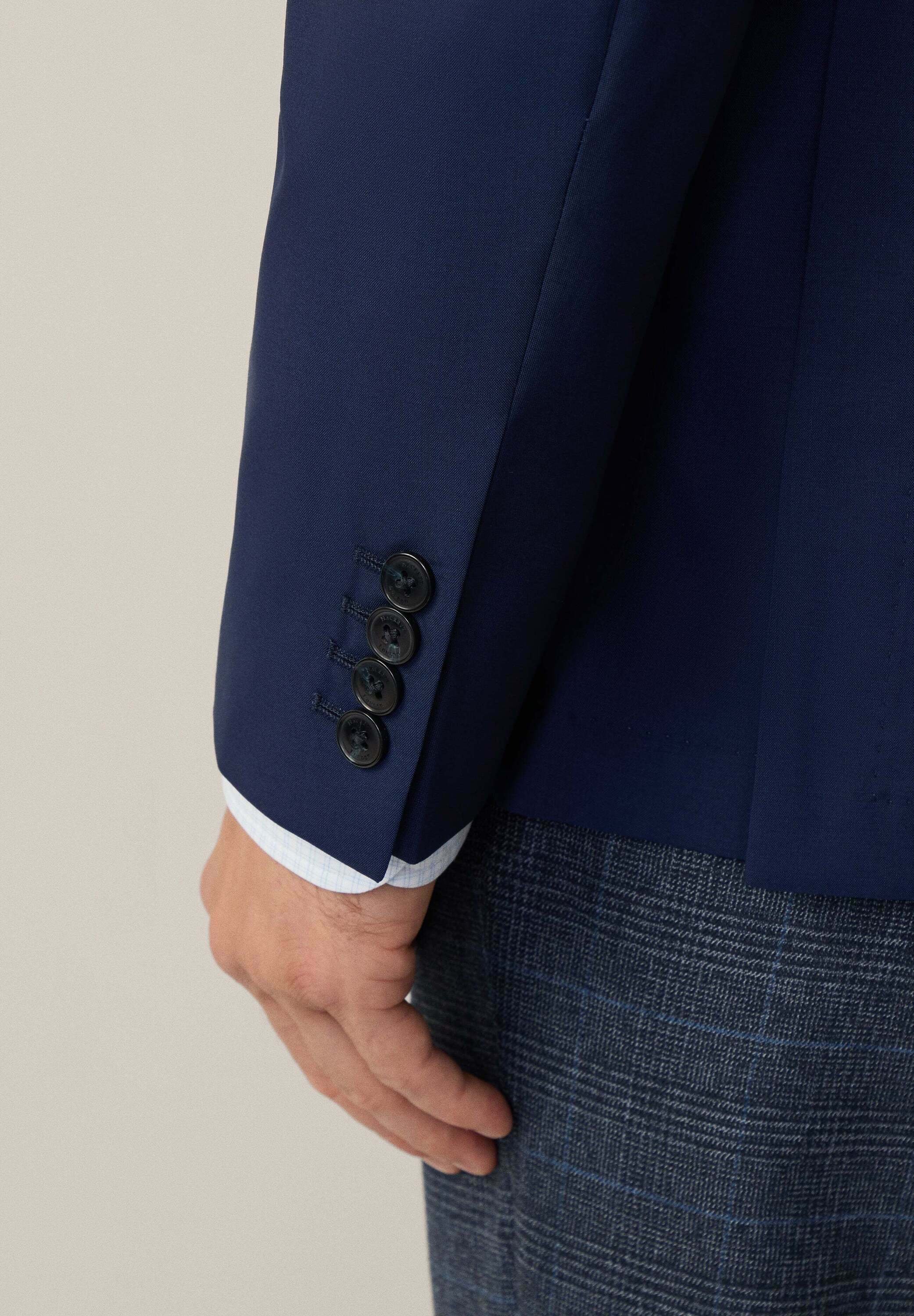 Hackett London 150S
