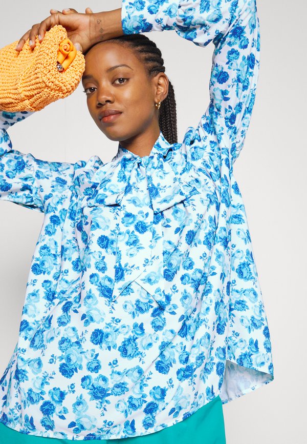 IN THE STYLE LORNA FLORAL BLOUSE