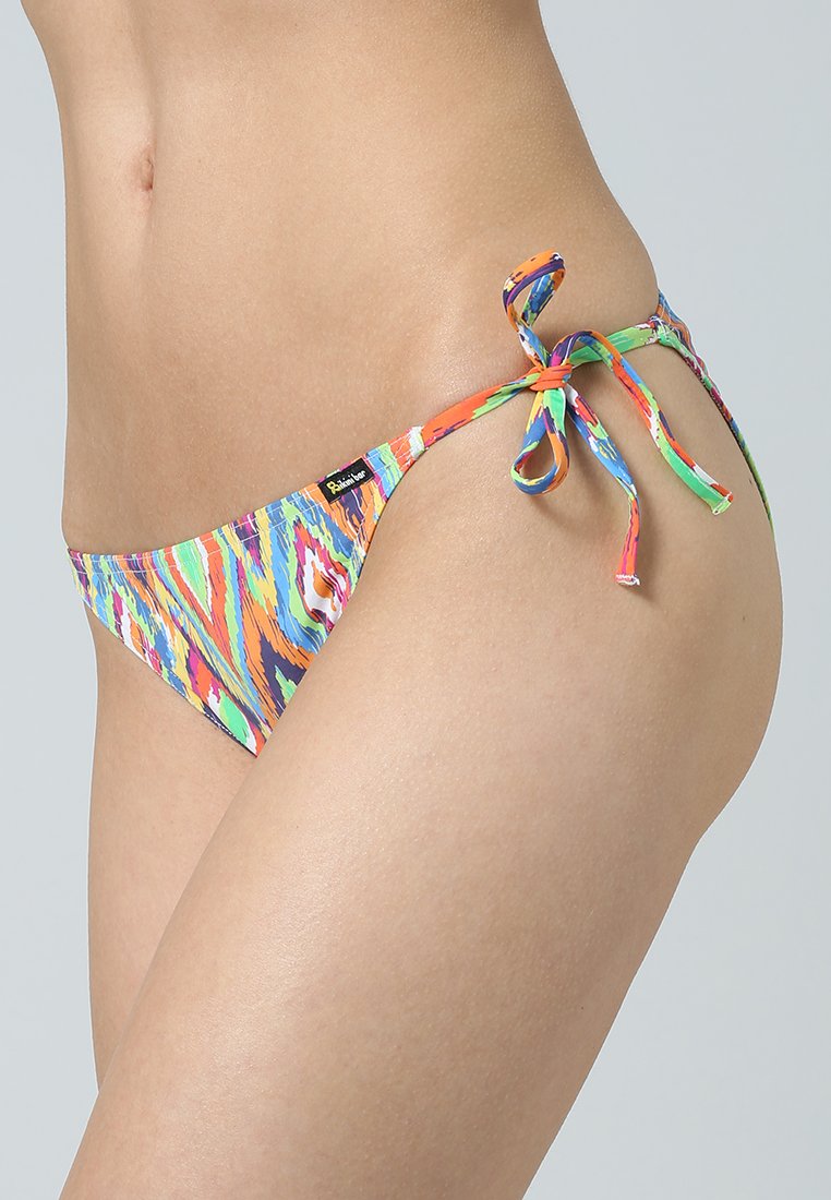 Bikini Bar