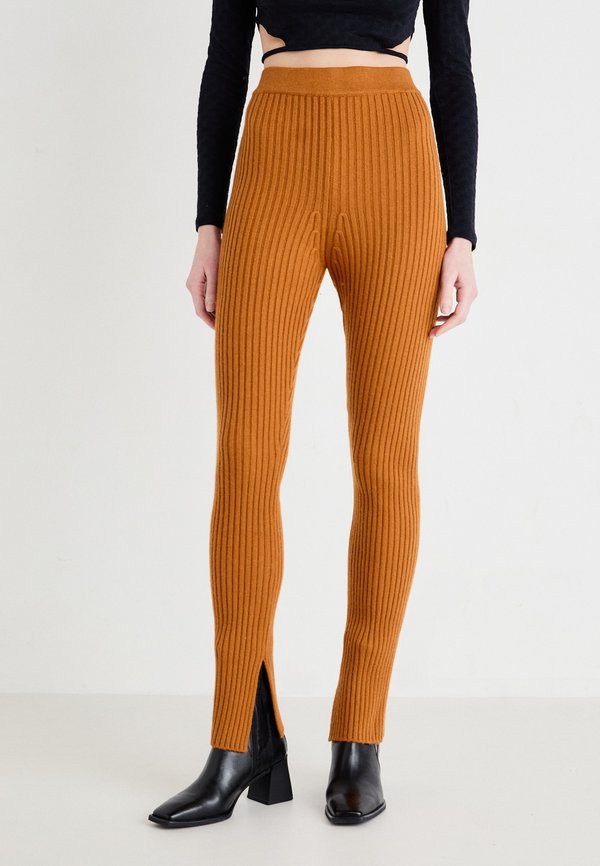 Levi's® BOTTOM SWEATER SET - Trousers - glazed ginger